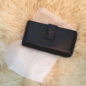 Vintage Black Leather Bi-fold Wallet w/ dust bag.